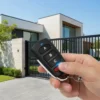 CONTROL REMOTO COPIADOR PARA PORTÓN ELÉCTRICO RMC100