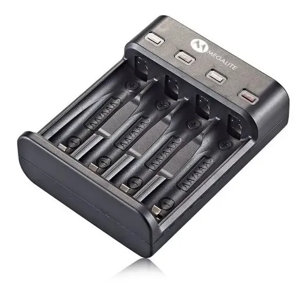 image - 2026-09-11T183750.026 CARGADOR PARA BATERIAS AA-AAA 4SLOTS P804U MEGALITE